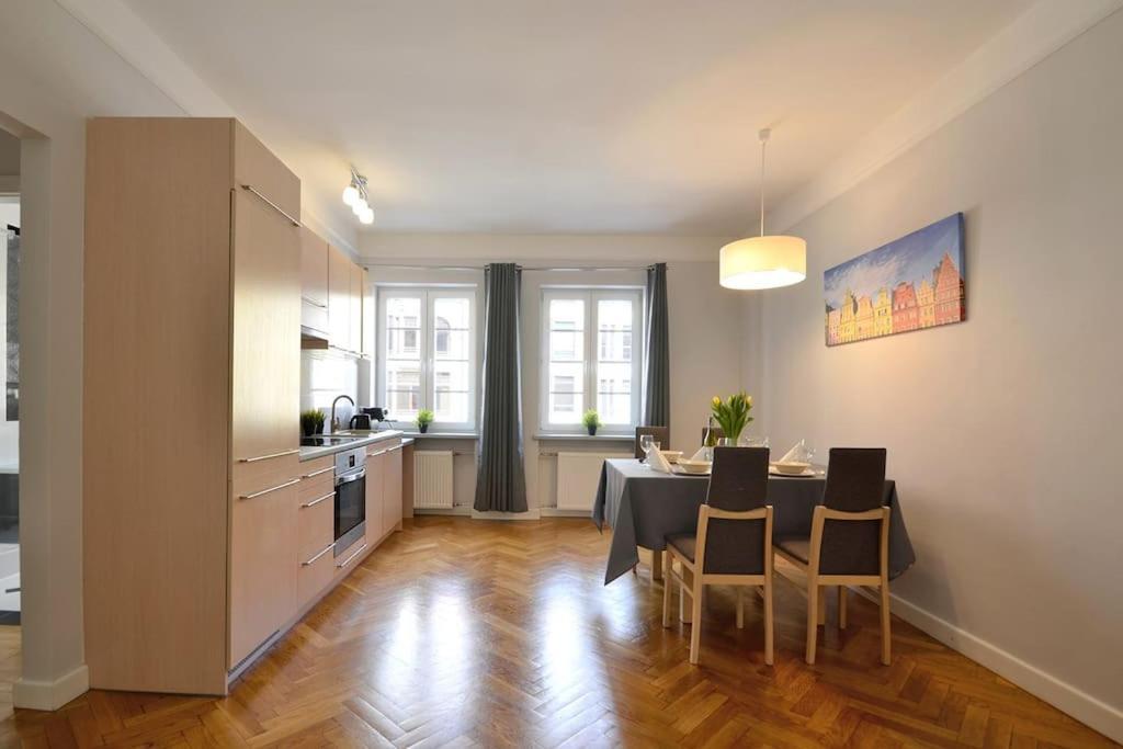 Z Apartment On Town Hall - Rynek Ratusz - 2 Rooms Wrocław Eksteriør billede